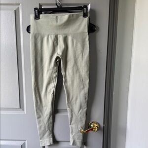 SET Active High-Waist Pale Sage Leggings